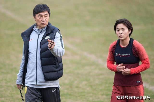 北京国安从4比4到6比1 短短4天发生了什么？