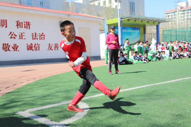 顾全35分深圳力克福建 山东险胜送江苏12连败